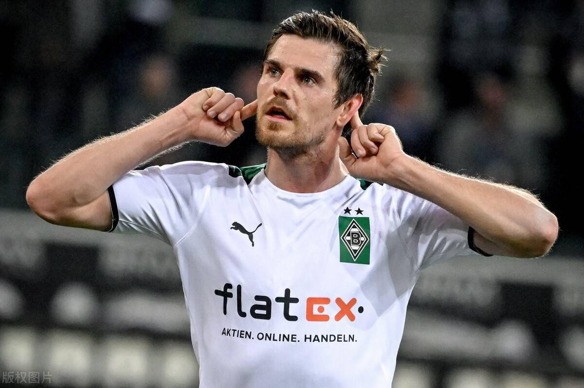 赛地聚焦——德甲加时末段热度飙升，新奥尔良鹈鹕单刀错失，赛场秩序良好，心理建设被强调的简单介绍