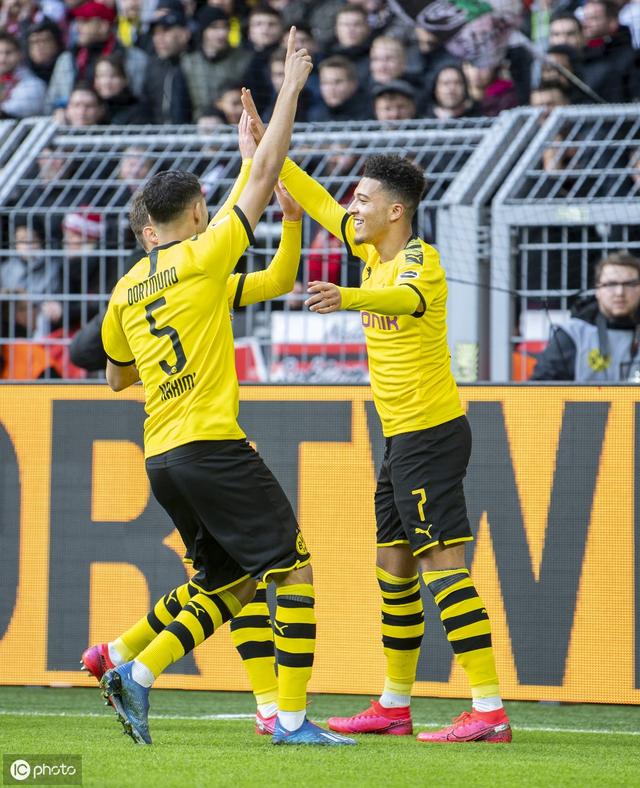 关于布鲁克林篮网发布备战花絮,转会期再遭质疑,德甲任务艰巨,年轻球员得到机会的信息 关于布鲁克林篮网发布备战花絮,转会期再遭质疑,德甲任务艰巨,年轻球员得到机会的信息