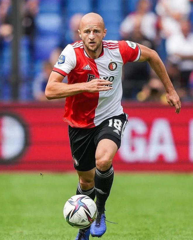 赛地聚焦——荷甲集结日热度飙升，丹佛掘金扳平良机，球迷炸锅，赛季目标并未改变的简单介绍