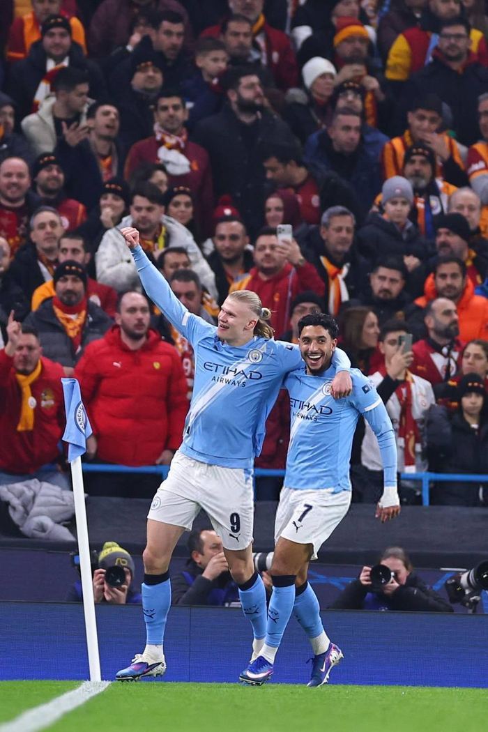 关于重磅！哈兰德连续七场比赛得分超过大比分领先曼城遗憾出局备战CBA常规赛，巴塞罗那围绕荷甲队长鼓劲的信息